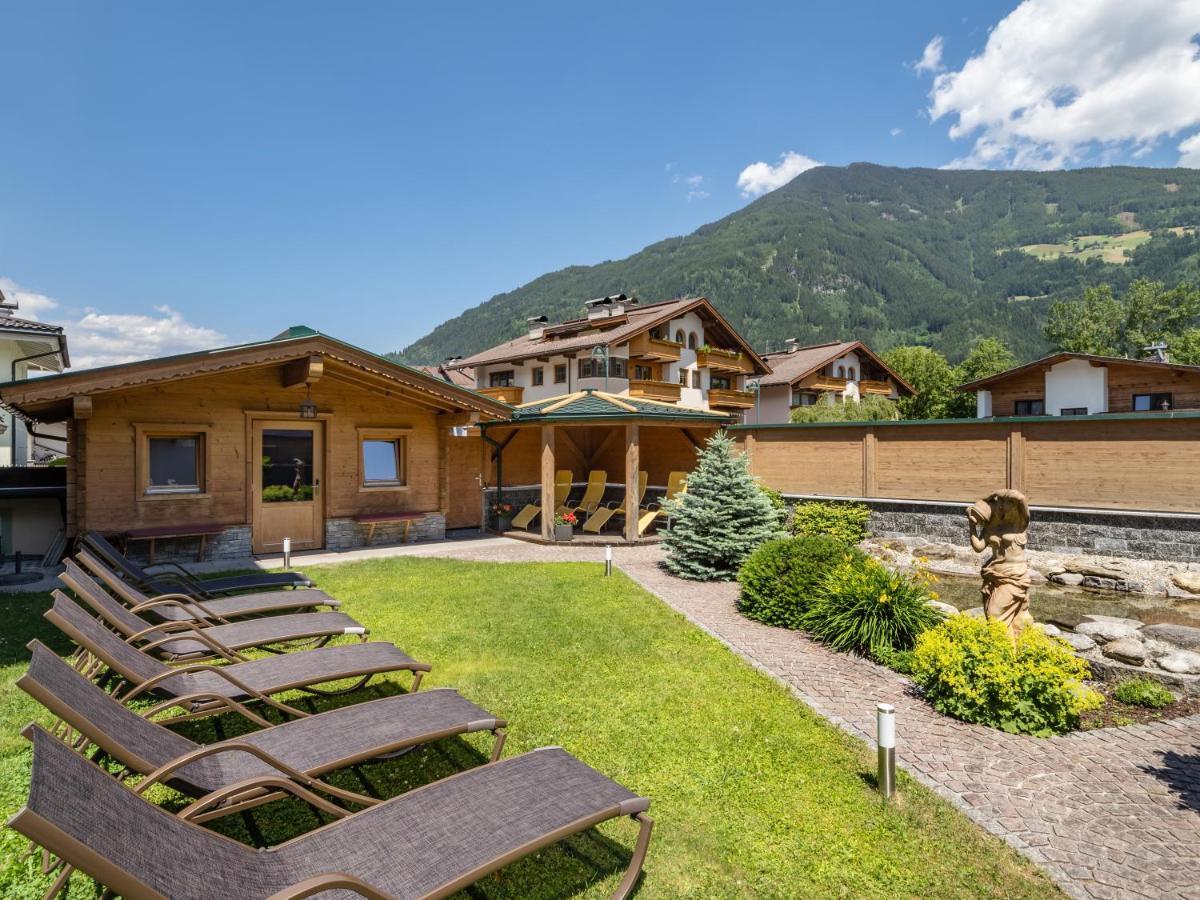 Hotel Alpina Ried im Zillertal Zewnętrze zdjęcie