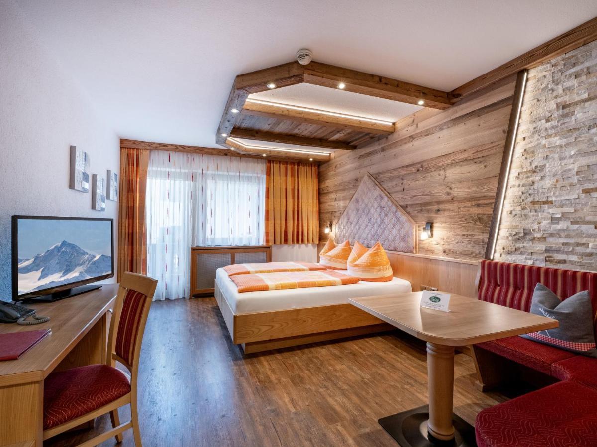 Hotel Alpina Ried im Zillertal Zewnętrze zdjęcie