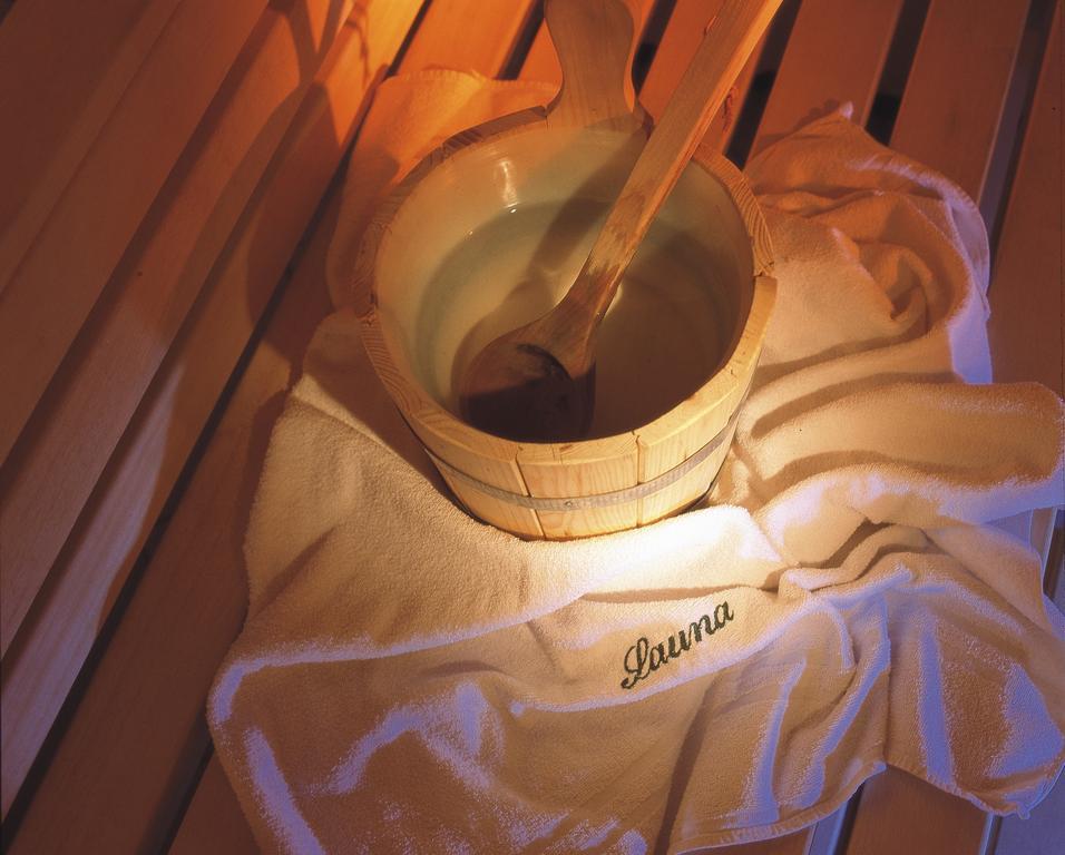 Hotel Alpina Ried im Zillertal Zewnętrze zdjęcie
